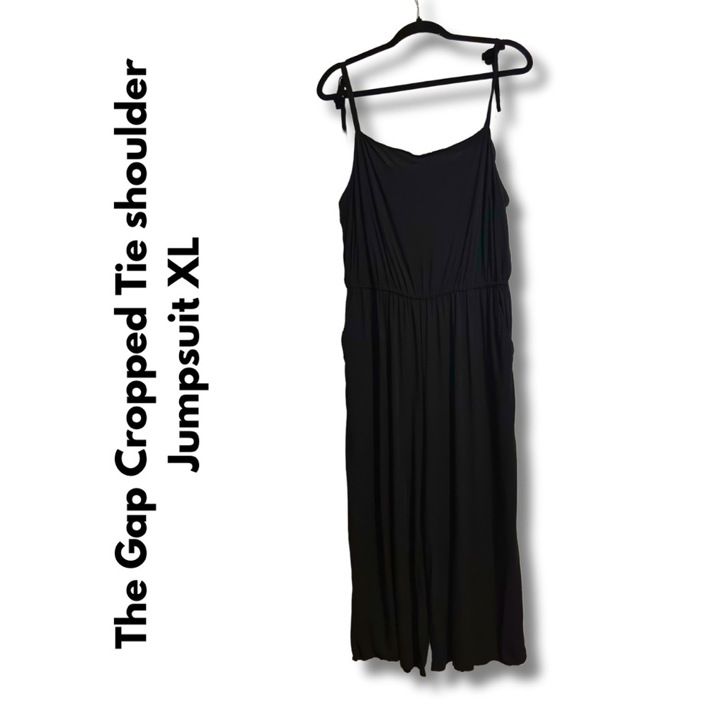 The Gap - Cropped, Tie Shoulder Jumpsuit - XL - Pockets!